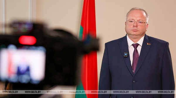 Работа на Полесье, подарок к 7 ноября, череда докладов и прогнозы на год. Итоги недели Президента