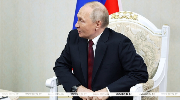 
Урегулирование в Украине мирными средствами стало одной из тем встречи Лукашенко и Путина
