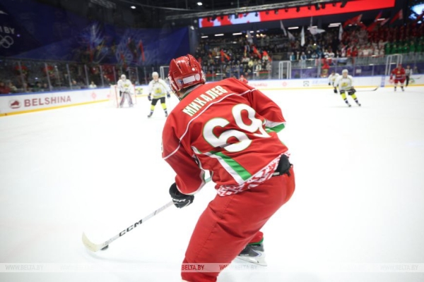 Команда Президента принимает хоккеистов Могилевской области в матче РХЛ