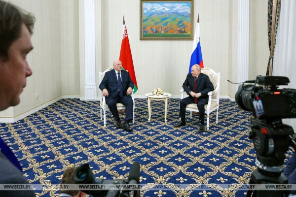 Лукашенко подтвердил готовность возобновить мирные переговоры по Украине на минской площадке