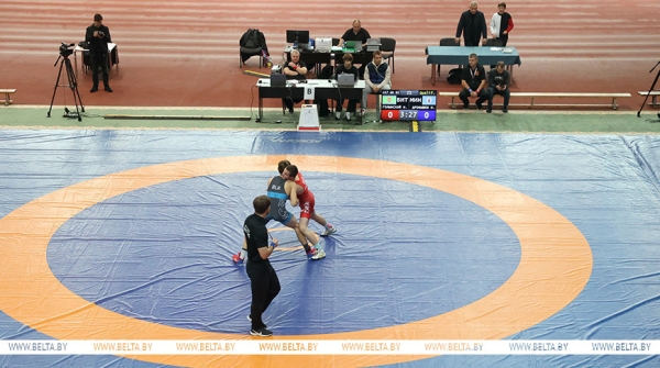 Олимпийские дни молодежи по греко-римской борьбе проходят в Гомеле