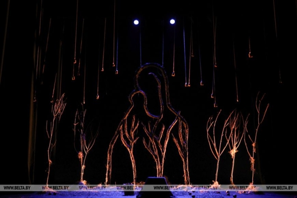 Спектакль "Корова" представил Брестский театр кукол на конкурс театрального искусства