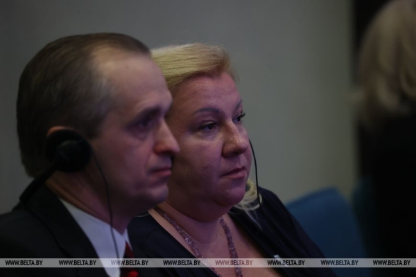 "Жаль, что поляки столько тратят на Украину". Эксперт из Финляндии о предложении платить жене президента Польши