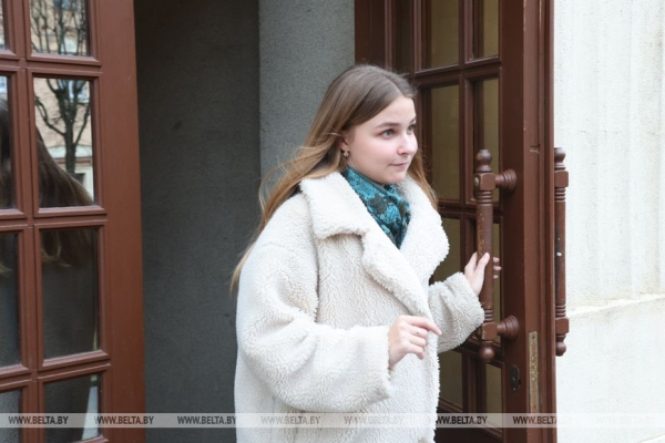 Успеть все. Провели рабочий день вместе с молодой радиоведущей