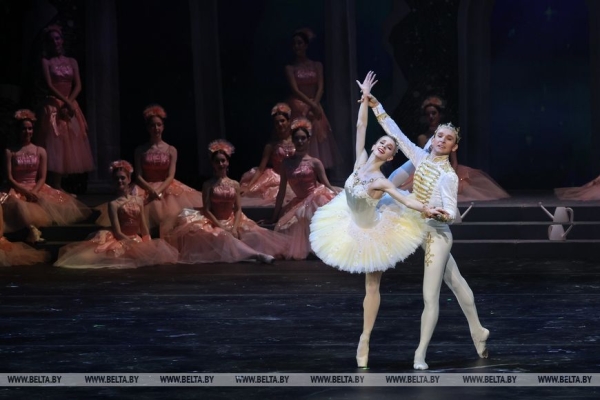 Премьера балета "Щелкунчик" состоялась в Большом театре Беларуси
