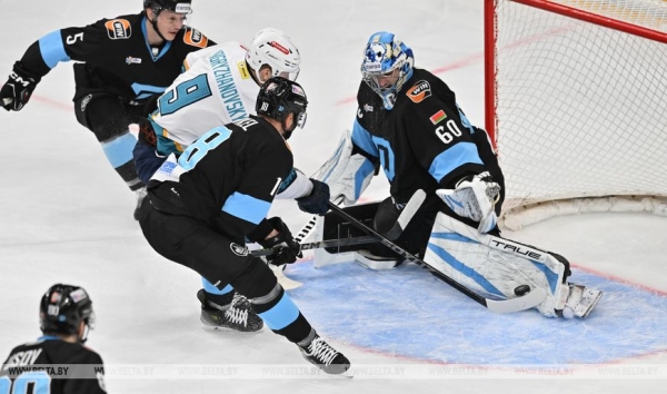 Столичные динамовцы обыграли "Сочи", Лимож впервые забросил на "Минск-Арене"