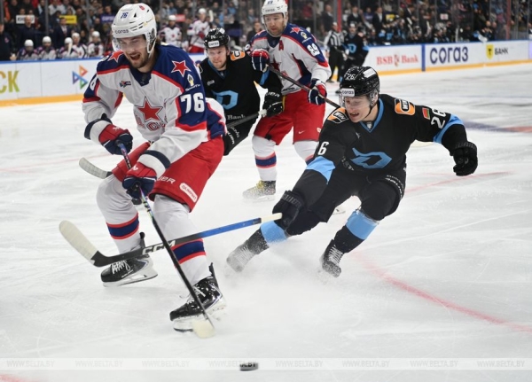 Первая в сезоне шайба Стася помогла "Динамо" обыграть ЦСКА