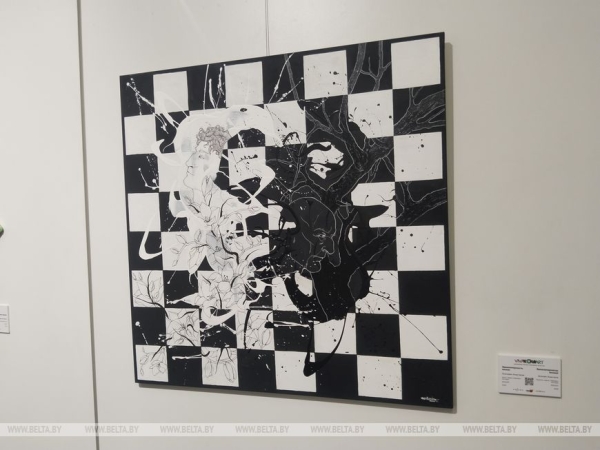 Бусы из теннисных шариков и конфета в виде велосипеда. Что можно увидеть на выставке Viva Kola Art