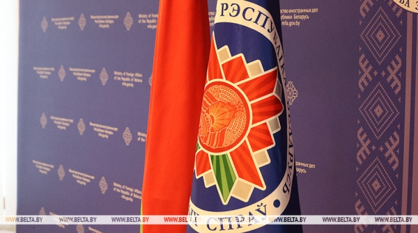 МИД: Беларусь подключилась к розыску подозреваемых в теракте на территории Польши 