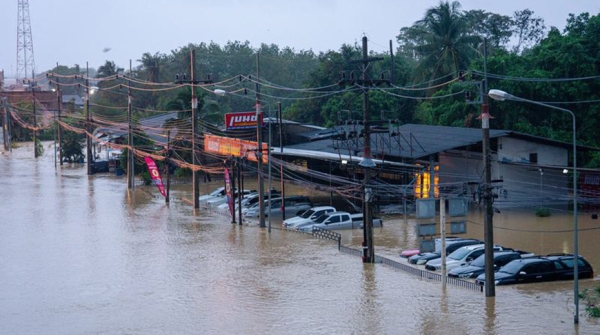 Лукашенко направил соболезнование королю Таиланда в связи с человеческими жертвами в результате сильнейших паводков 