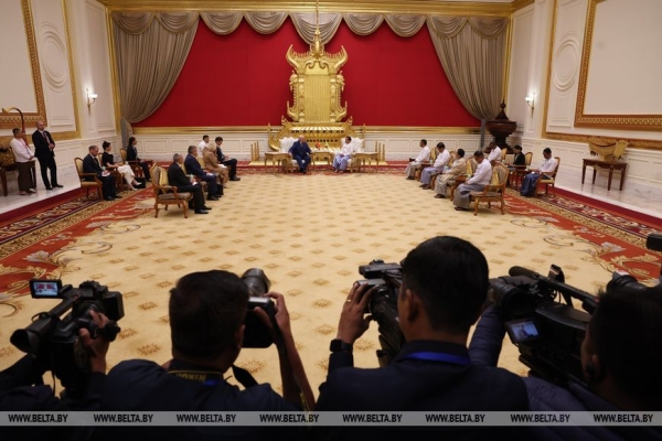 О принципах поиска партнеров на дальней дуге и большой командировке Лукашенко. Интервью главы МИД О принципах поиска партнеров на дальней дуге и большой командировке Лукашенко. Интервью главы МИД