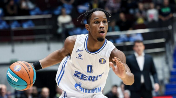 "Уралмаш" проиграл "Зениту" в матче Единой лиги ВТБ "Уралмаш" проиграл "Зениту" в матче Единой лиги ВТБ