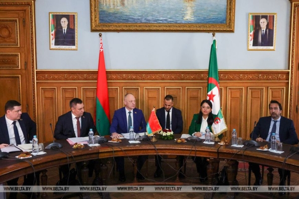 Миллиардные проекты и амбициозные планы на Ближнем Востоке и в Северной Африке. Итоги недели Президента Миллиардные проекты и амбициозные планы на Ближнем Востоке и в Северной Африке. Итоги недели Президента