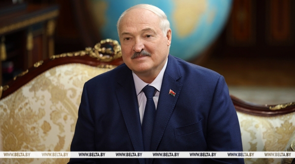 Лукашенко - главе СК России: мы придерживаемся одной линии, одной позиции
Лукашенко - главе СК России: мы придерживаемся одной линии, одной позиции