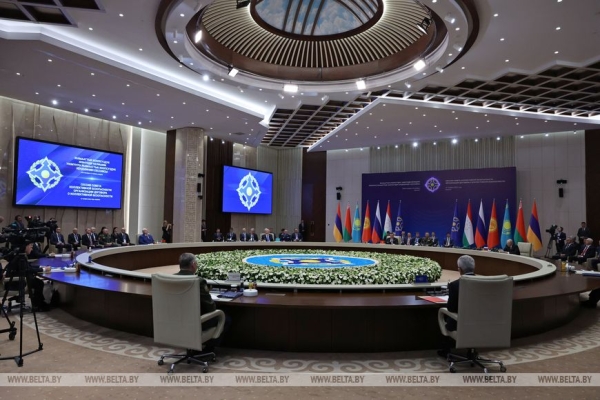 Хождение за три моря и подготовка к ВНС. Итоги недели Президента и подробности большой командировки