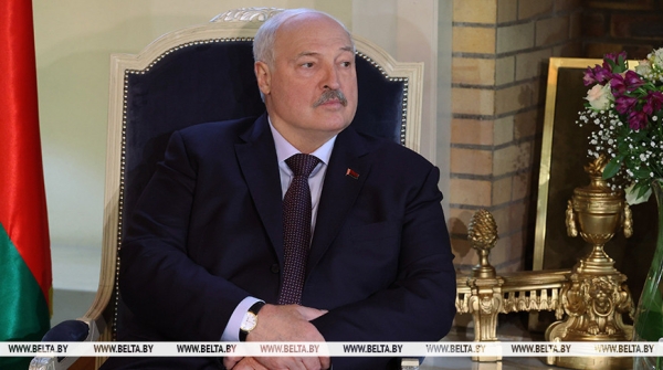 Лукашенко уверен, что Беларусь и Алжир смогут значительно нарастить товарооборот