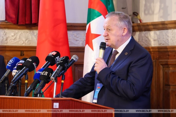 Миллиардные проекты и амбициозные планы на Ближнем Востоке и в Северной Африке. Итоги недели Президента Миллиардные проекты и амбициозные планы на Ближнем Востоке и в Северной Африке. Итоги недели Президента