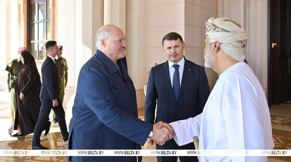 Стали известны подробности закрытых переговоров Лукашенко с Султаном Омана 