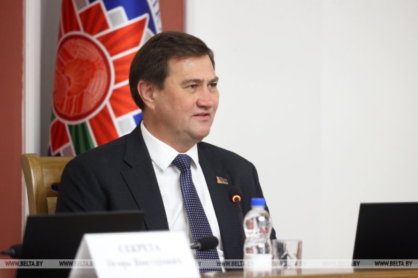 Сотрудничество в ШОС, экономические связи. Главы МИД Беларуси и Кыргызстана обсудили двустороннюю повестку Сотрудничество в ШОС, экономические связи. Главы МИД Беларуси и Кыргызстана обсудили двустороннюю повестку