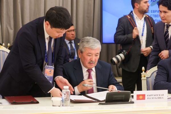 Устранение барьеров, кооперация, финрынок. Турчин о ключевых решениях в ЕАЭС под председательством Беларуси Устранение барьеров, кооперация, финрынок. Турчин о ключевых решениях в ЕАЭС под председательством Беларуси