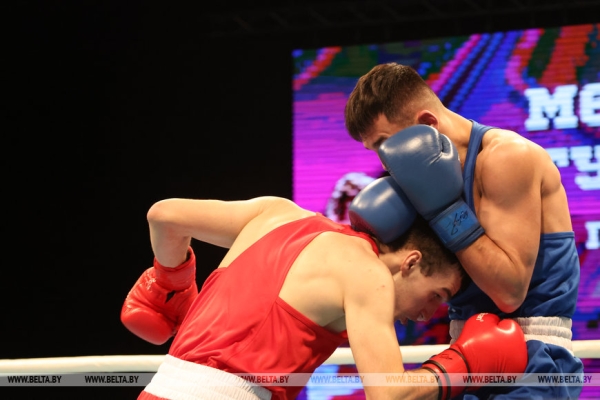 Турнир по боксу памяти Героя Советского Союза Виктора Ливенцева проходит в Минске Турнир по боксу памяти Героя Советского Союза Виктора Ливенцева проходит в Минске