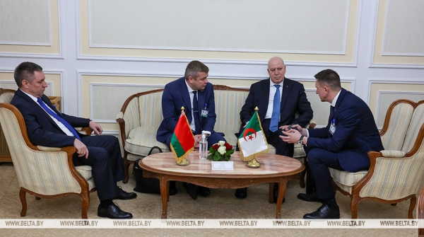 Глава Минпрома Беларуси: в сотрудничестве с Алжиром речь прежде всего идет о создании совместных предприятий Глава Минпрома Беларуси: в сотрудничестве с Алжиром речь прежде всего идет о создании совместных предприятий