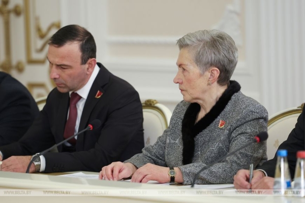 Хождение за три моря и подготовка к ВНС. Итоги недели Президента и подробности большой командировки