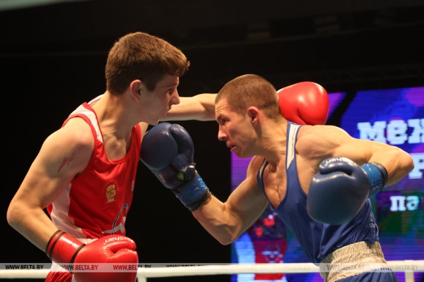 Турнир по боксу памяти Героя Советского Союза Виктора Ливенцева проходит в Минске Турнир по боксу памяти Героя Советского Союза Виктора Ливенцева проходит в Минске