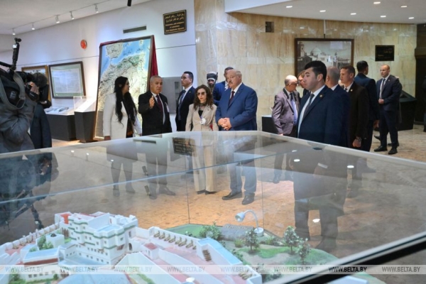 Лукашенко в Алжире посетил Национальный музей мучеников Лукашенко в Алжире посетил Национальный музей мучеников