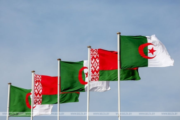 Миллиардные проекты и амбициозные планы на Ближнем Востоке и в Северной Африке. Итоги недели Президента Миллиардные проекты и амбициозные планы на Ближнем Востоке и в Северной Африке. Итоги недели Президента