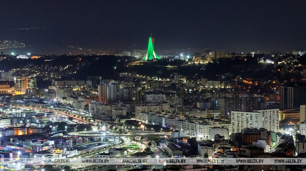 Бескрайние пески Сахары и буйство зелени. Контрастный и разнообразный Алжир